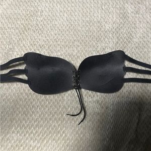 Black Strapless Bra